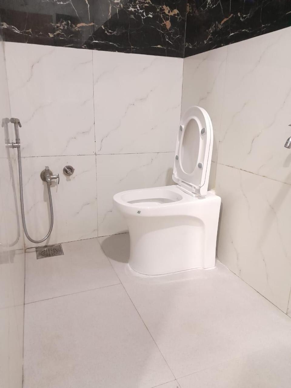Hotel Silver Resort Daman Kültér fotó